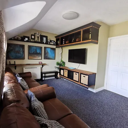 Sandy Cove Sea Views Free Wifi Netflix Luxurious 아파트