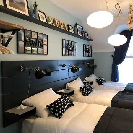 아파트 Sandy Cove Sea Views Free Wifi Netflix Luxurious *